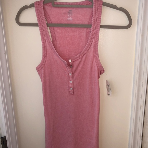 AE New Tank - Picture 2 of 3